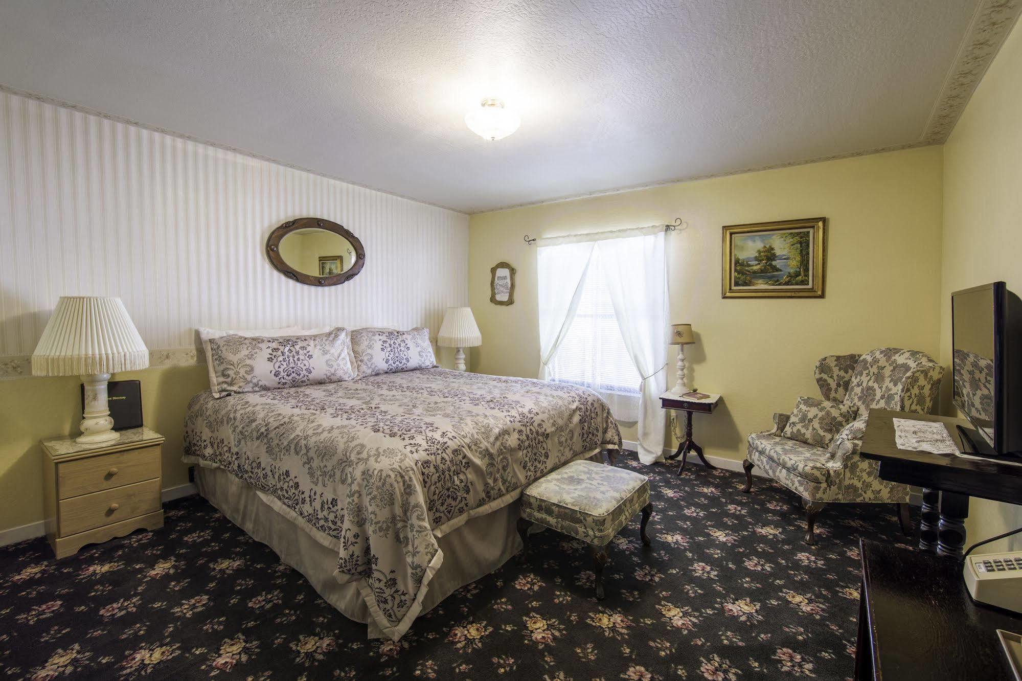 Historic Cary House Placerville